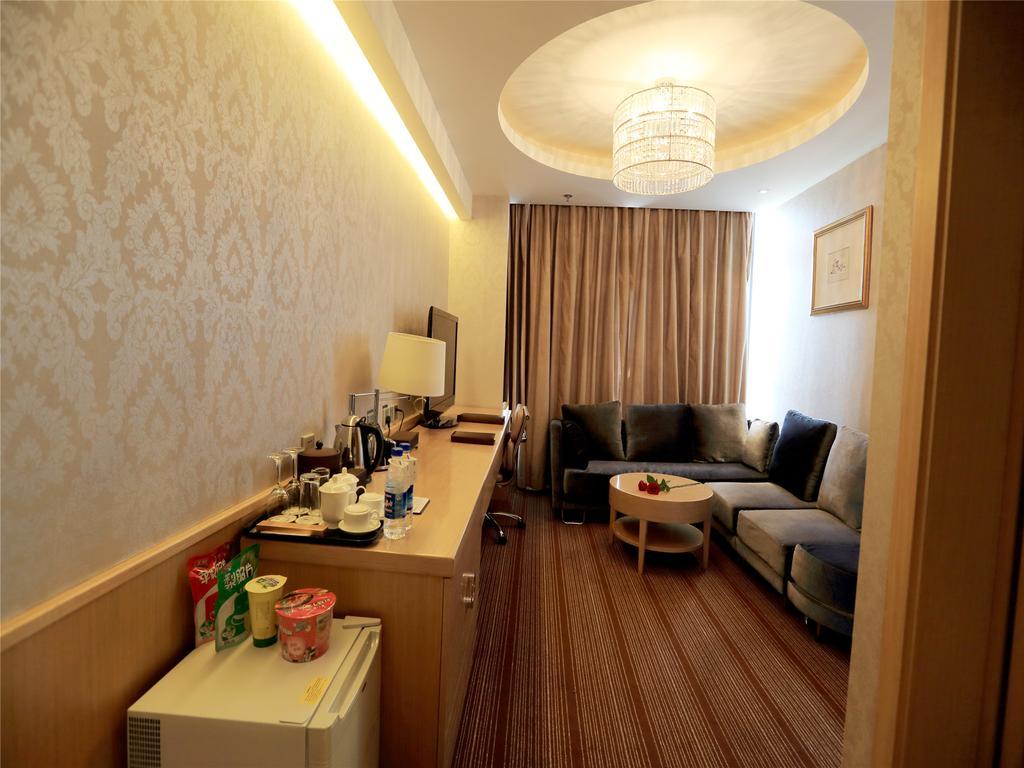 Golden Mountain International Hotel Laiyang Eksteriør billede
